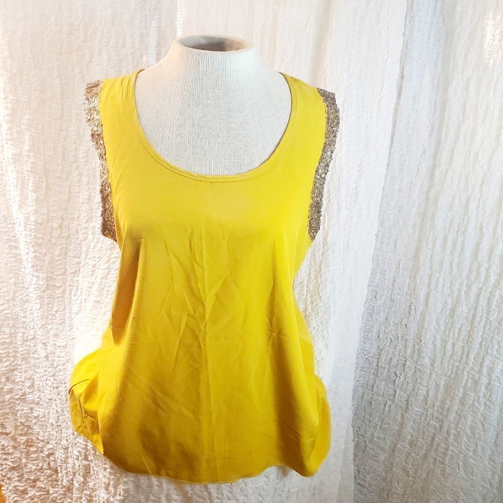 Pearl Mustard Yellow Top Size Large - Picture 2 of 8